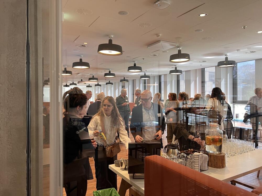 Zakenvriendenbijeenkomst 6