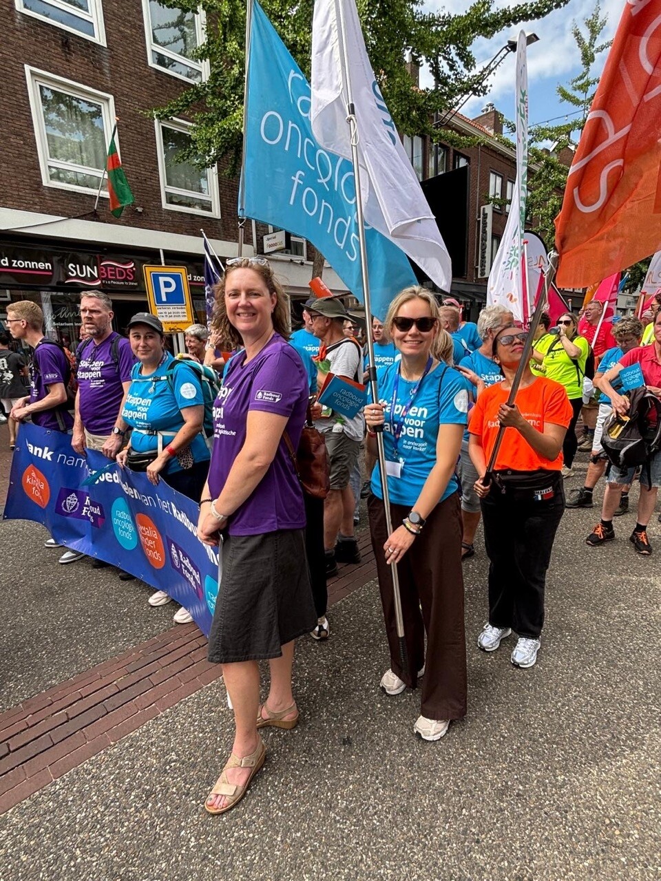 Wedren en Vlaggenparade 34