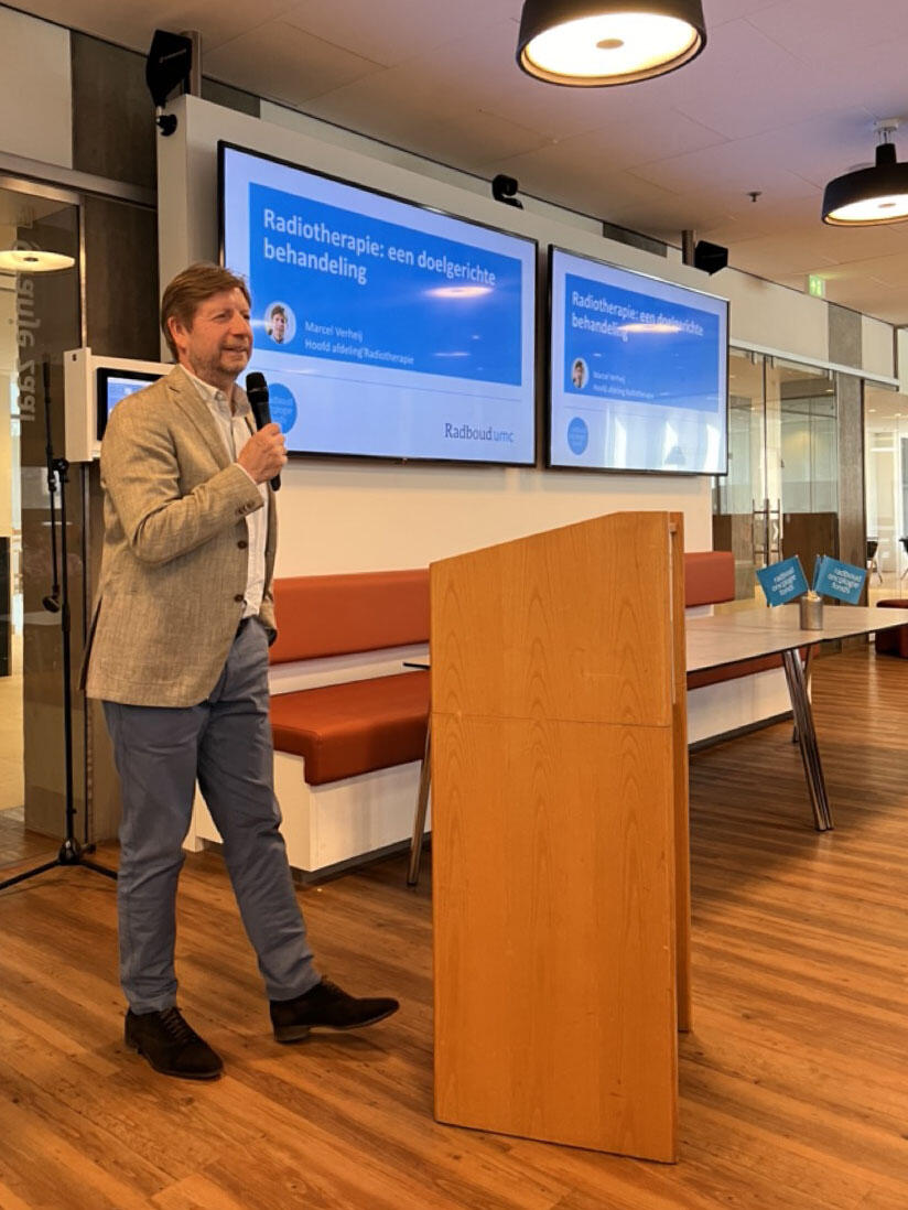 Zakenvriendenbijeenkomst 34