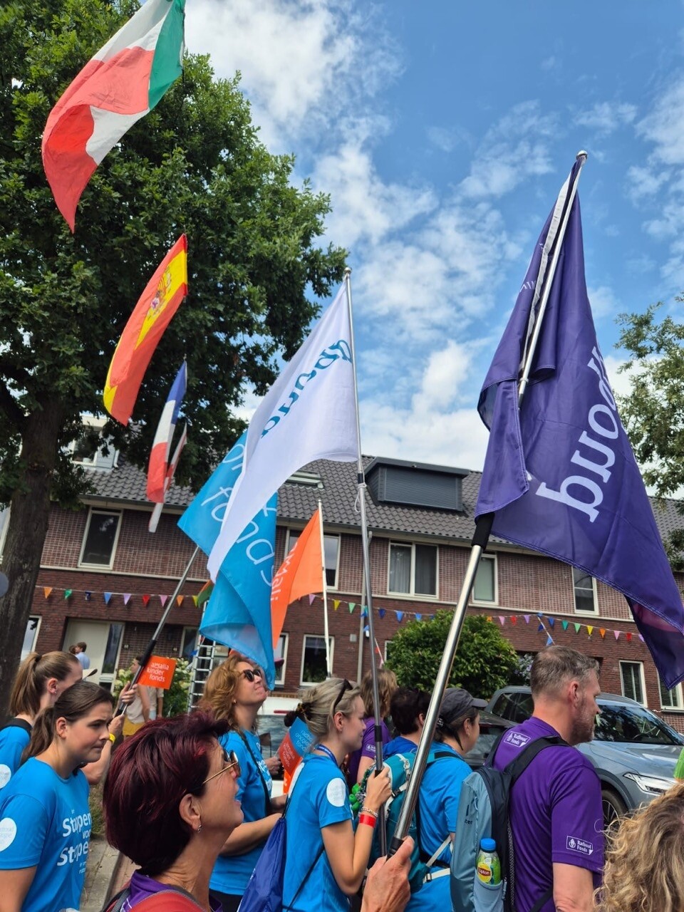 Wedren en Vlaggenparade 44
