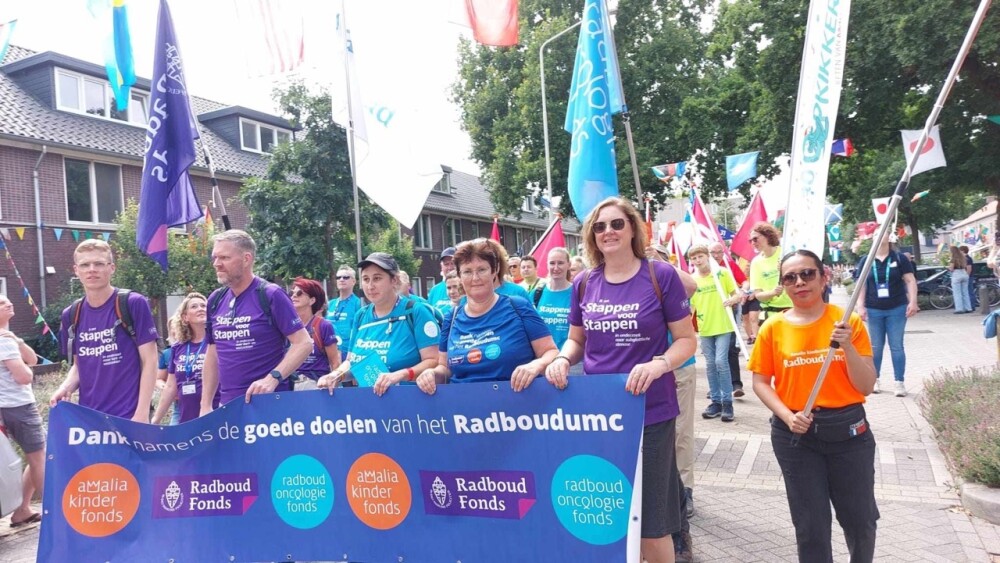 Wedren en Vlaggenparade 23